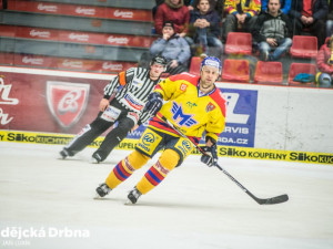 Motor porazil Ústí a v první třetině hrál ve speciálních dresech