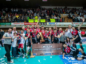 Jihostroj slaví po třech letech titul