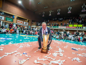 Jihostroj slaví po třech letech titul