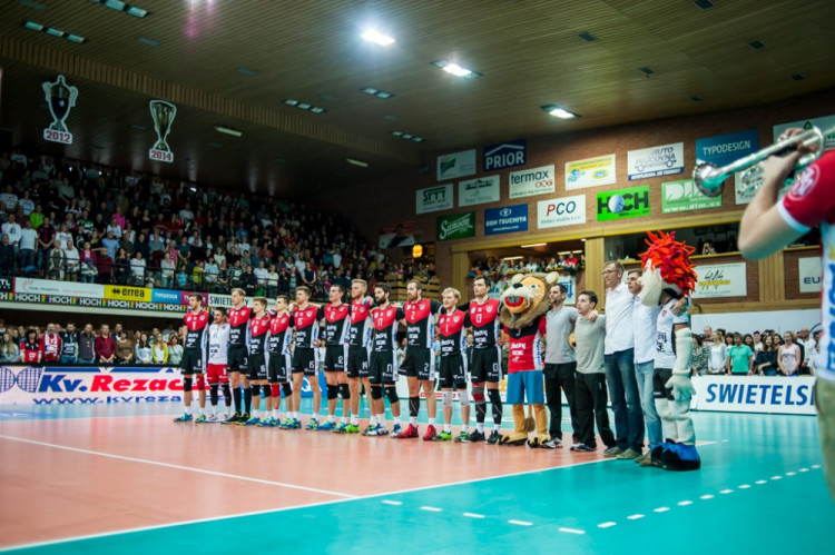 Jihostroj slaví po třech letech titul