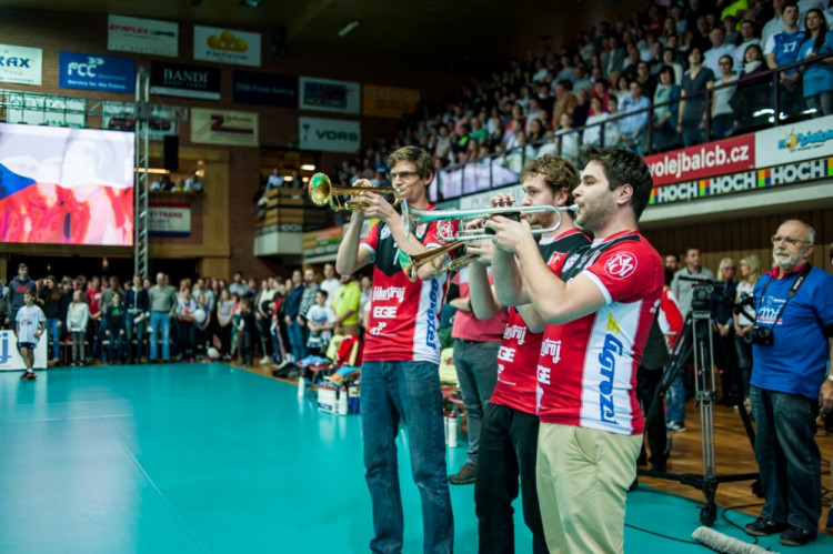 Jihostroj slaví po třech letech titul