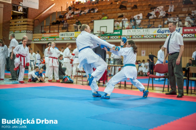 Sparing Camp 8