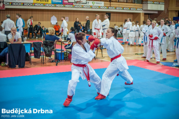 Sparing Camp 8