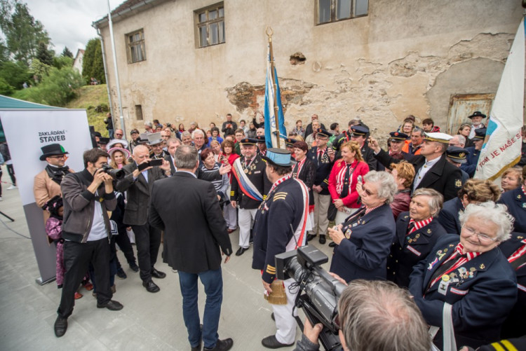 Otevření plavební komory Hněvkovice