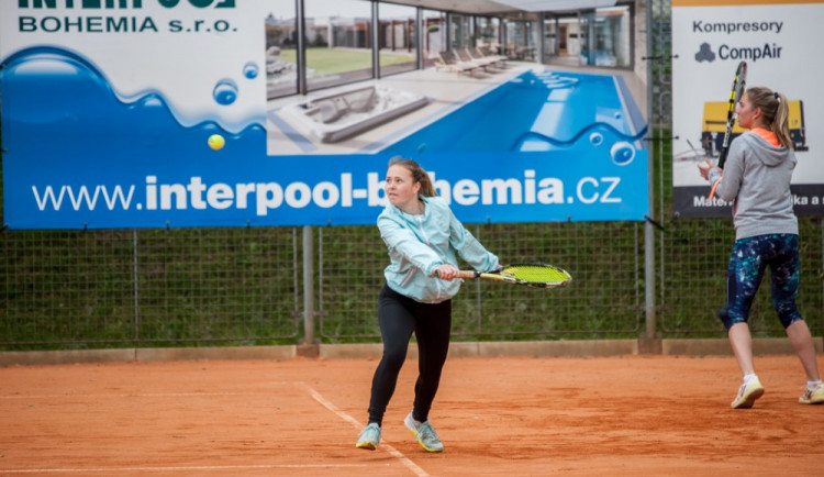 Zápasy LTC Tonstav-Service o víkendu 20. - 21. května 2017