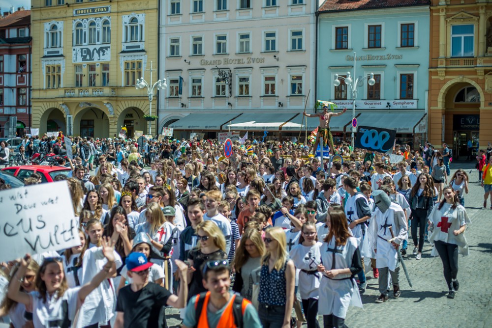 Majálesový průvod 2017