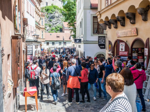 Singapurský prezident navštívil Český Krumlov
