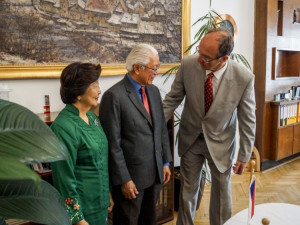 Singapurský prezident navštívil Český Krumlov