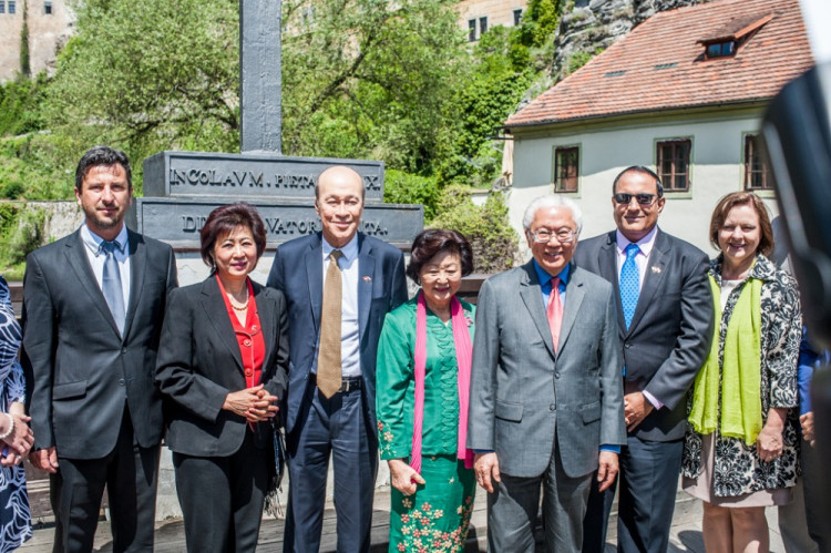 Singapurský prezident navštívil Český Krumlov