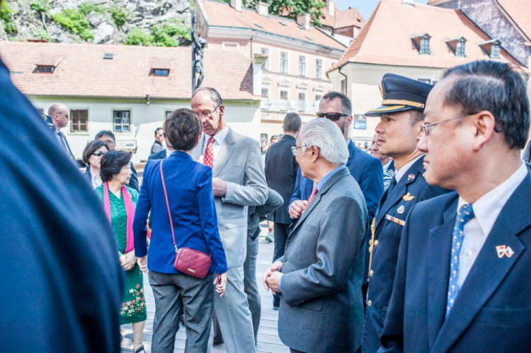 Singapurský prezident navštívil Český Krumlov