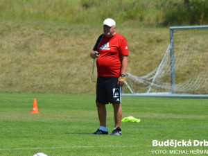 Juniorka SK Dynamo zahájila přípravu na sezonu 2017/2018