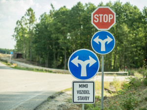 Úplná uzavírka silnice I/3