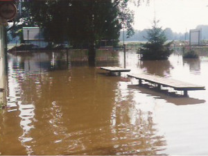 Roudné muselo po povodni v roce 2002 vybudovat nový areál. Starý opustilo