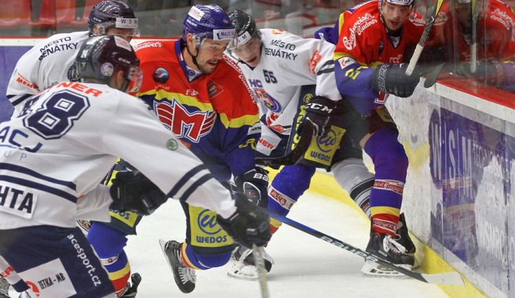 Heřman s Dostálkem bojují u hrazení o kotouč