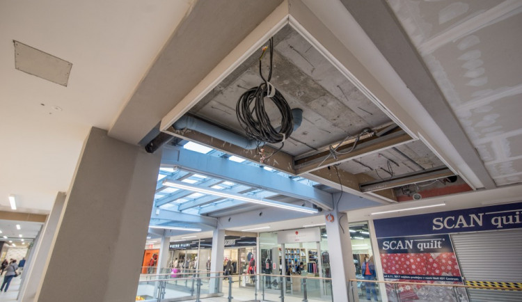 Slavnostní otevření nového IGY přilákalo stovky Budějčáků.