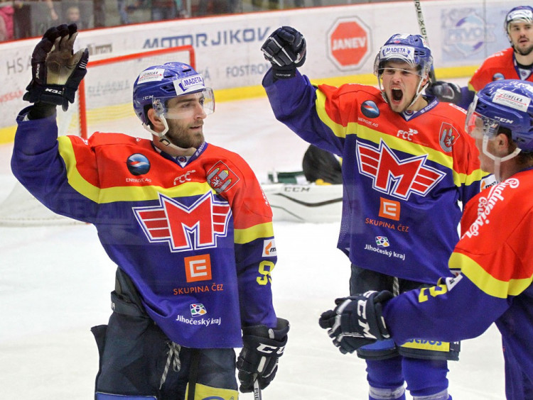 Jedna ze sedmi domácích gólových oslav