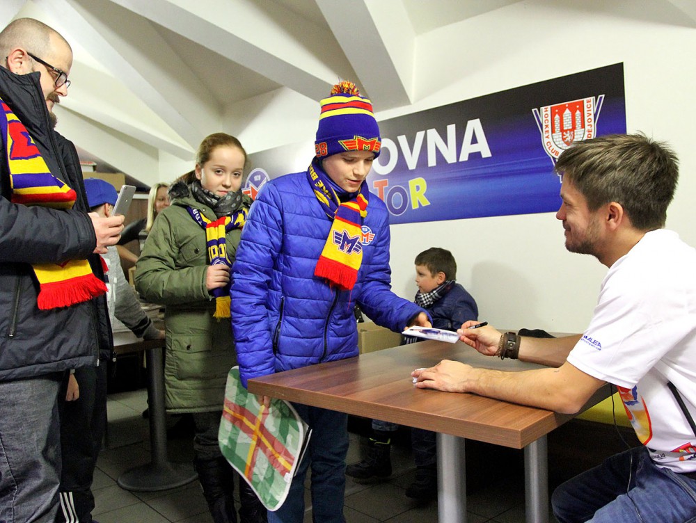 Autogramiáda Jiřího Mádla