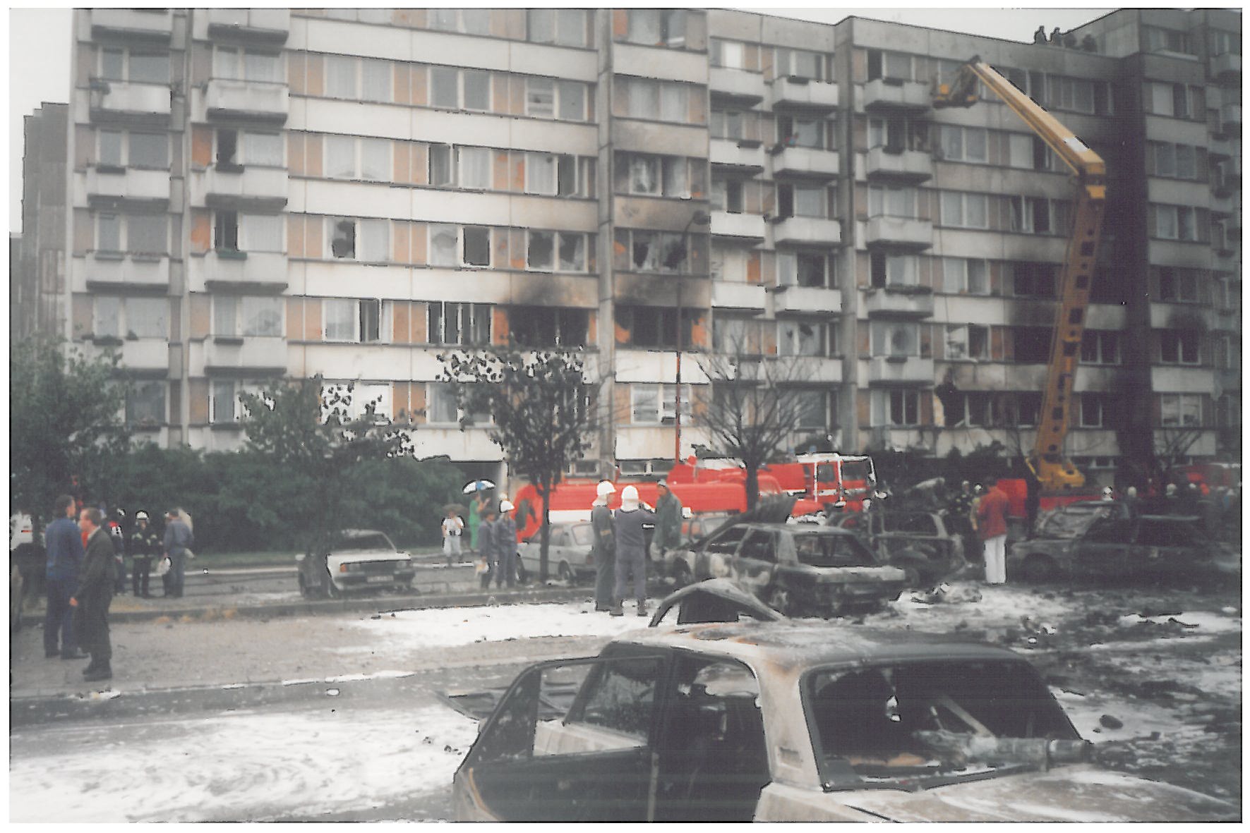 Pád stíhaček na sídliště Vltava