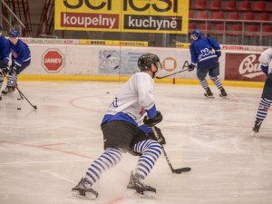 První trénink hokejistů Motoru na ledě při přípravě na sezonu 2018/2019