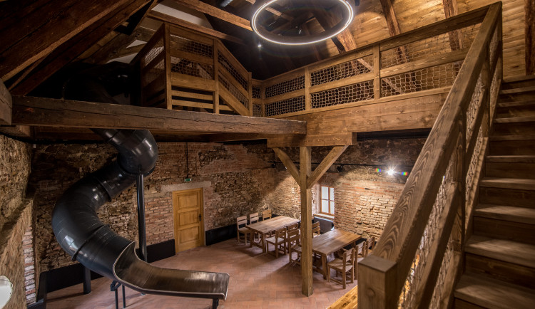 Borovany dokončují rekonstrukci prostor pro Peklománii, divadelní klub i stálé expozice