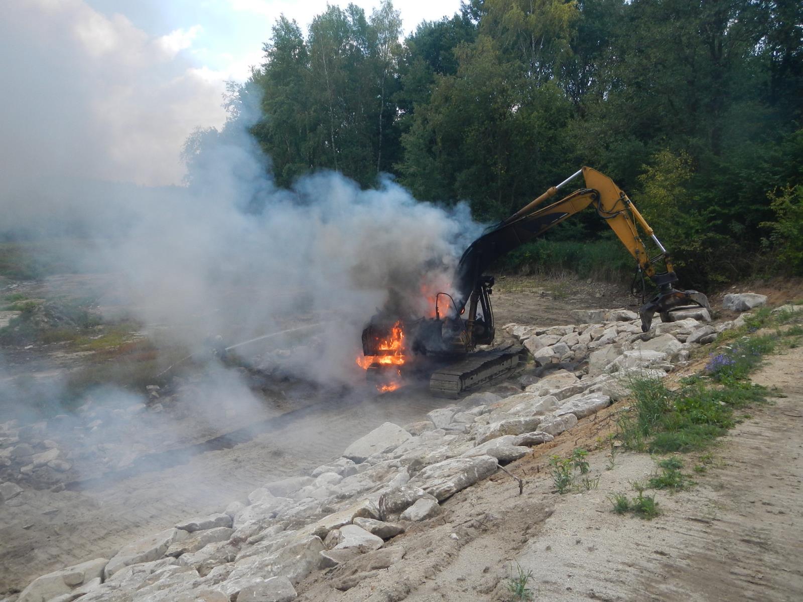 Pondělní požáry na Jindřichohradecku.