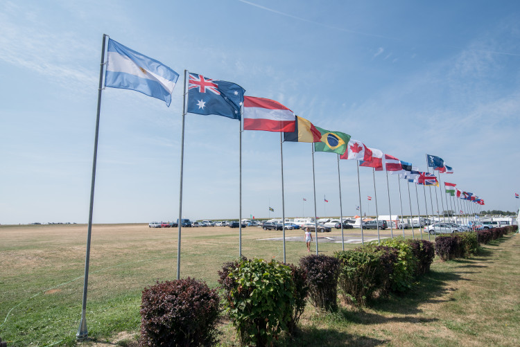Mistrovství světa v bezmotorovém létání  na letišti Hosín