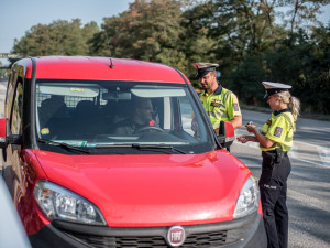 Řídím, piju nealko na silnici u Štilce