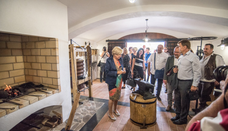Holašovice slaví 20 let v UNESCO, otevřely starou kovárnu