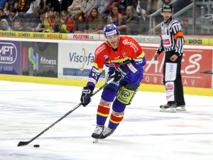 Žiga Pavlin se připravuje ke střele