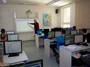 VOŠ a SPŠ Automobilní a Technická