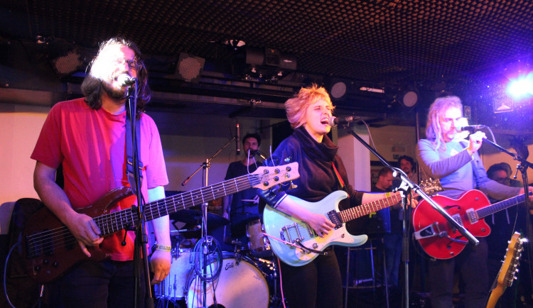 Kamil zase dostal na zadek… Mucha zválcovala Kádvojku