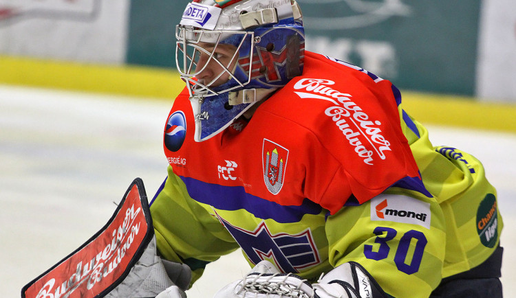 Petr Kváča se po dlouhých týdnech představil na ledě Budvar arény