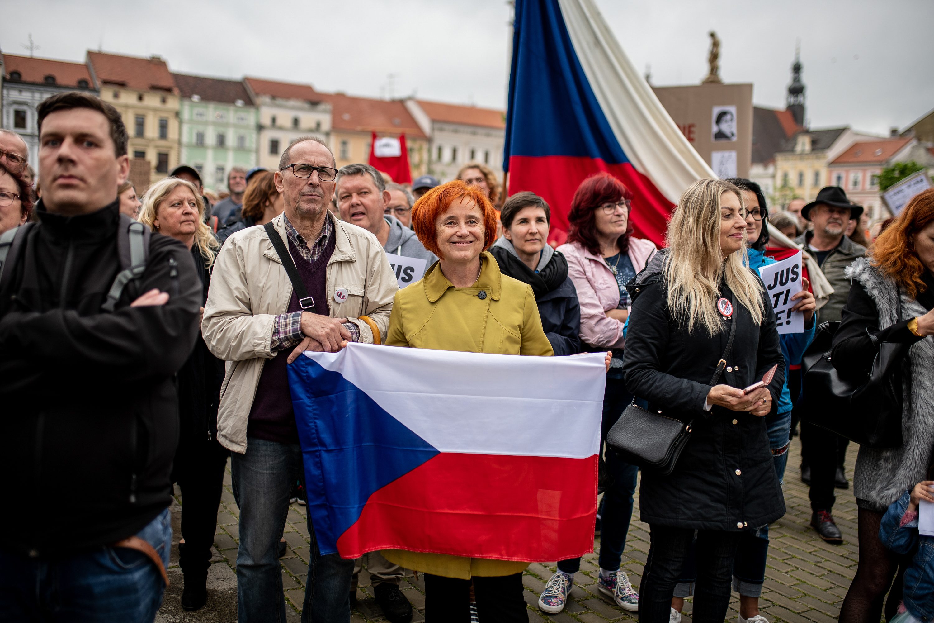 Protest na budějckém náměstí