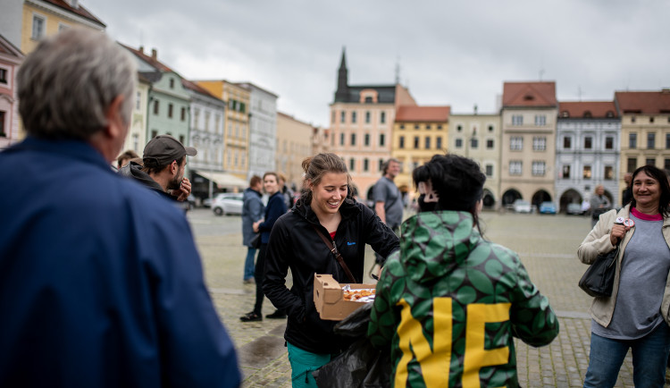 Protest na budějckém náměstí