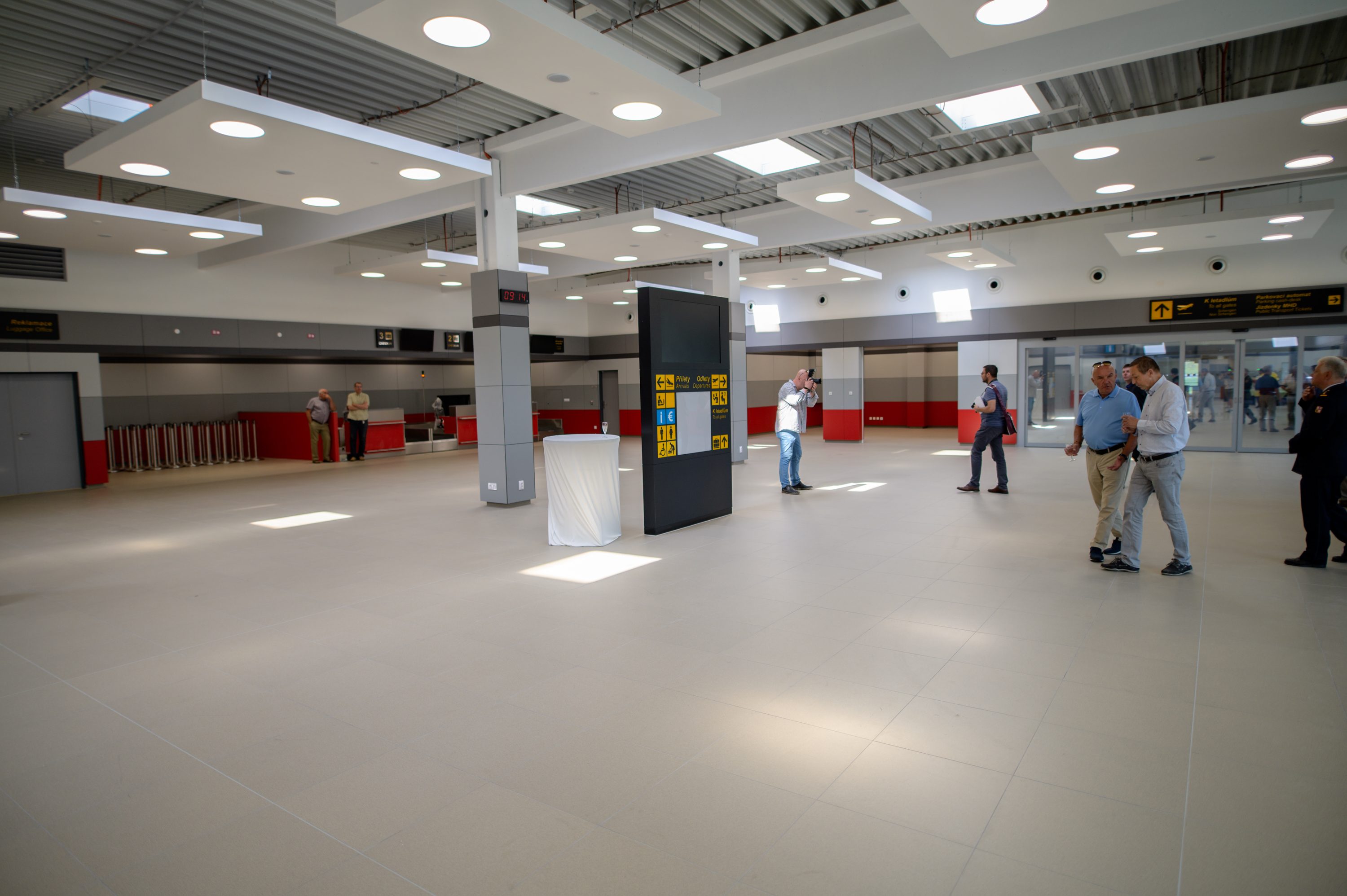 Slavnostní otevření terminálu na Letišti České Budějovice