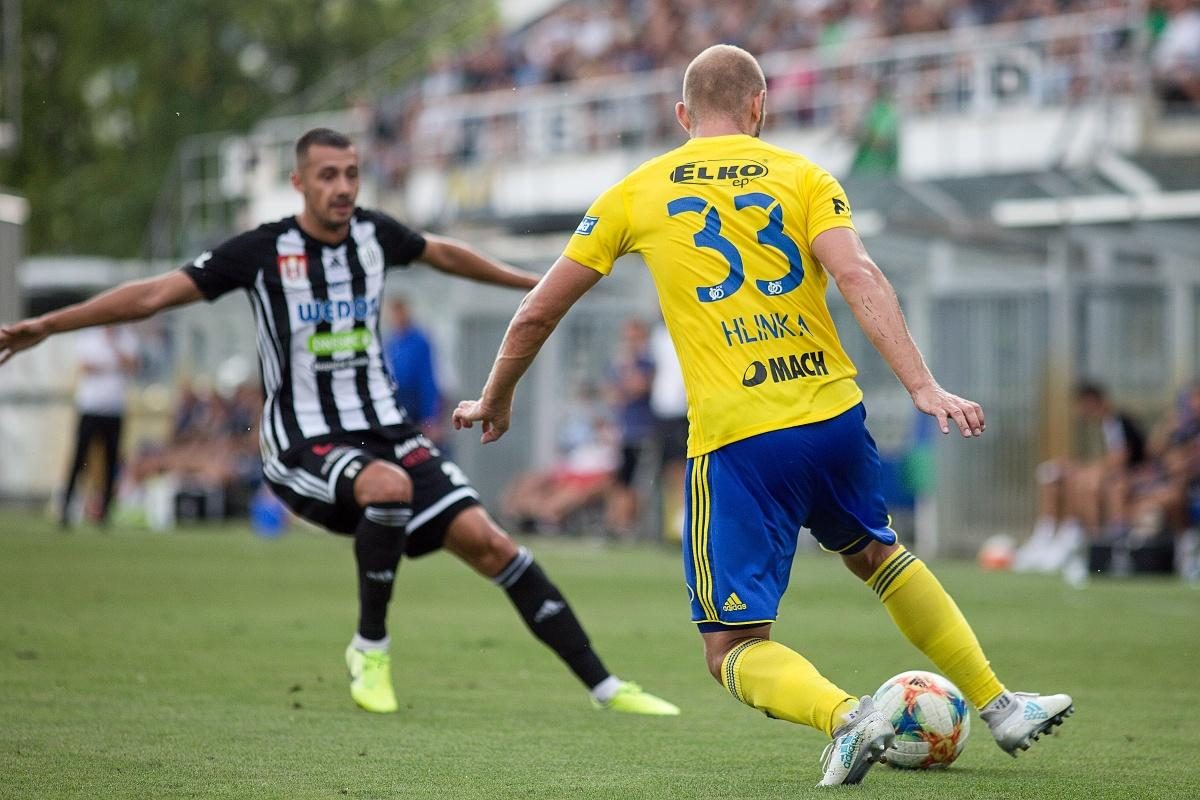 FOTO: Dynamo se dočkalo první domácí výhry