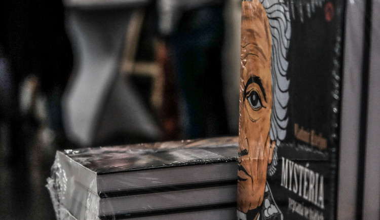 Vernisáž výstavy Souzvuk hudby a malby