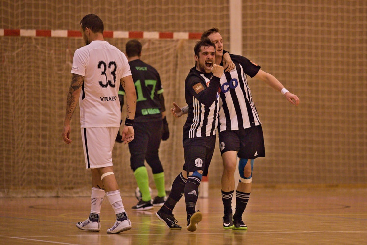 Futsalisté Dynama porazili tým Liberce
