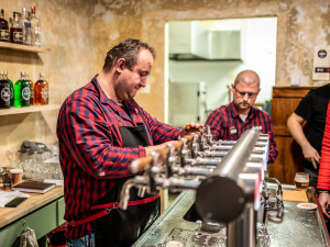 Představení Sedmi spolčených