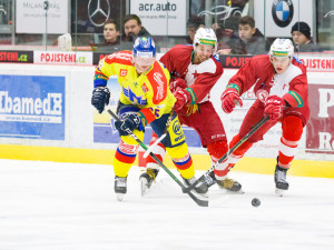 Motor proti Slavii uhrál jenom bod, s Pražany prohrál po prodloužení