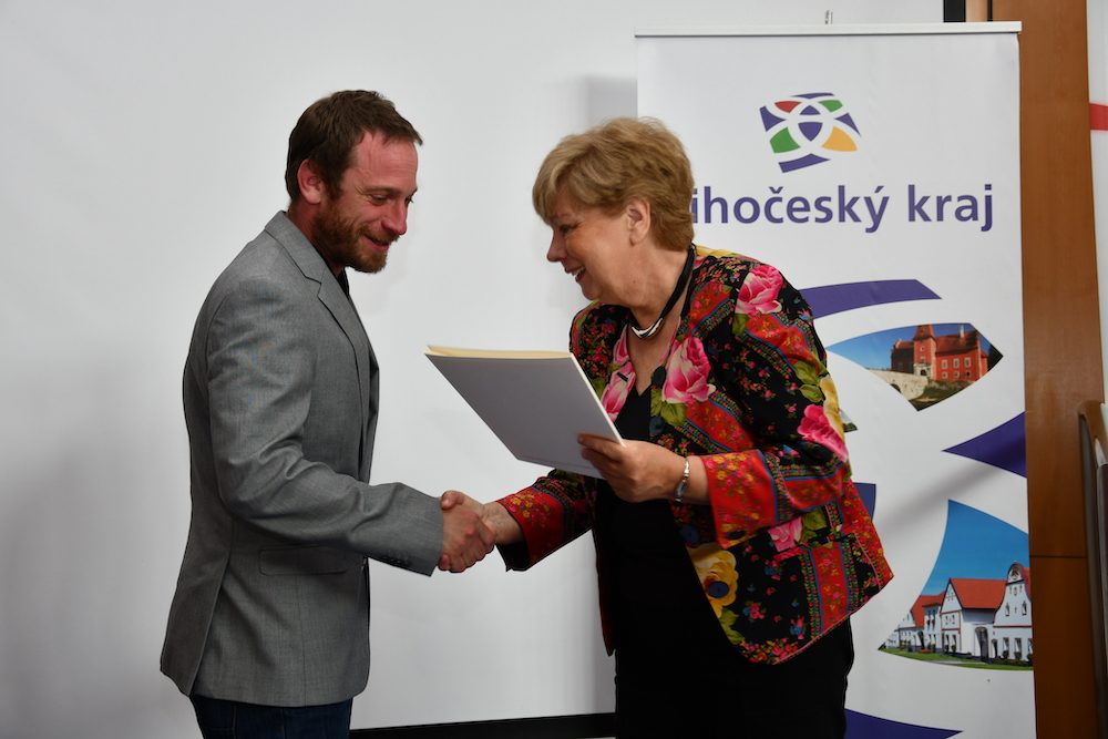 Hejtmanka Ivana Stráská vyhlásila „Ceny hejtmanky Jihočeského kraje za společenskou odpovědnost“ za rok 2019