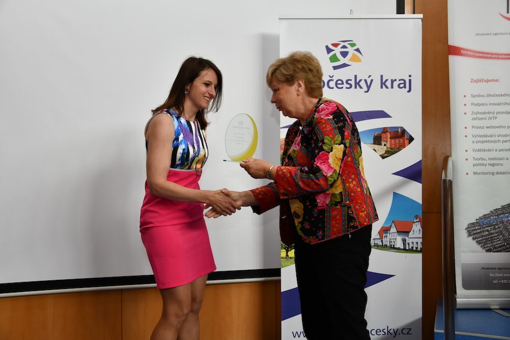 Hejtmanka Ivana Stráská vyhlásila „Ceny hejtmanky Jihočeského kraje za společenskou odpovědnost“ za rok 2019