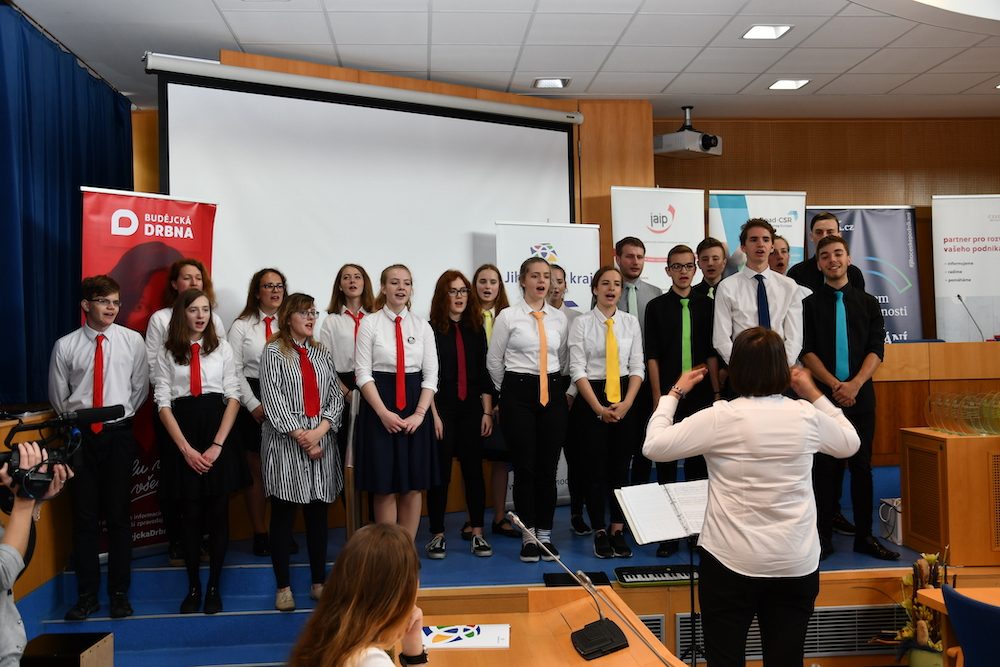 Hejtmanka Ivana Stráská vyhlásila „Ceny hejtmanky Jihočeského kraje za společenskou odpovědnost“ za rok 2019