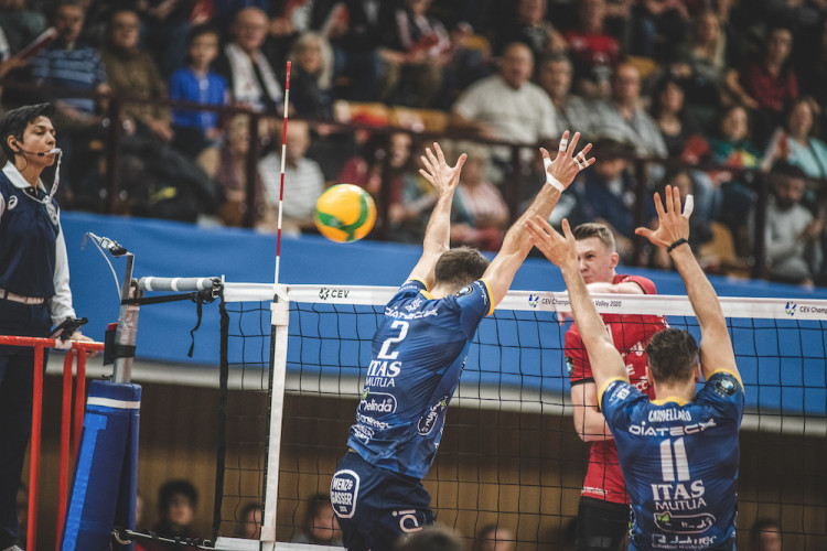 Jihostroj doma nastoupil proti největším hvězdám světového volejbalu