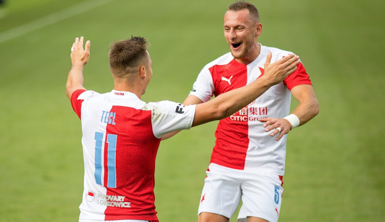 FOTOGALERIE: Slavia na jihu Čech dominovala a vykročila za obhajobou