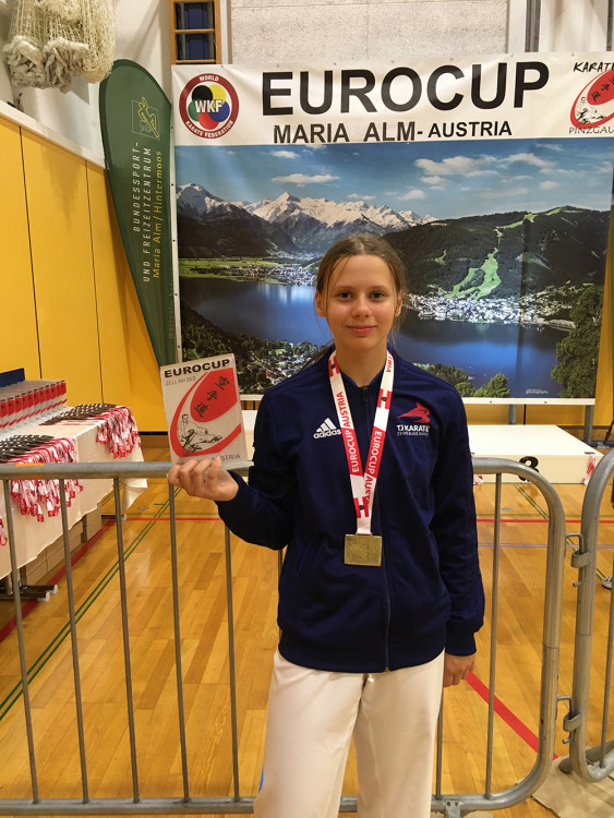 Závodníci TJ Karate České Budějovice zaváleli v Rakousku!