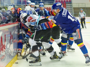 FOTOGALERIE: Motor ztratil nadějné vítězství a stále čeká na výhru. Varům doma podlehl 4:5