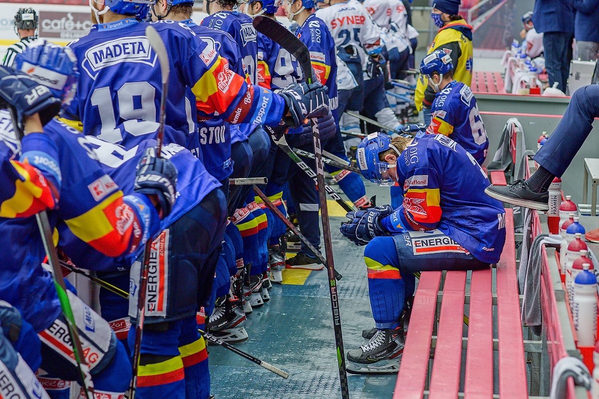 FOTOGALERIE: Nepomohl ani fantastický Patera. Motor čeká na první domácí výhru, v nájezdech podlehl Liberci