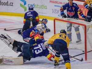 FOTOGALERIE: Zakletá Budvar aréna. Motor doma opět nevyhrál, na jihu Čech uspěl trápící se Zlín