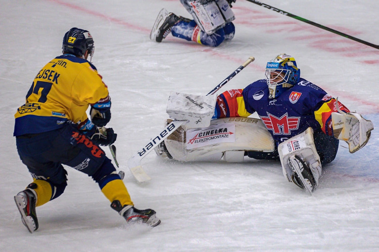 FOTOGALERIE: Zakletá Budvar aréna. Motor doma opět nevyhrál, na jihu Čech uspěl trápící se Zlín